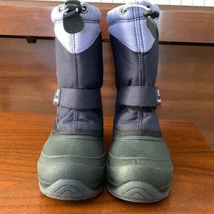 Girls Kamik snow boots